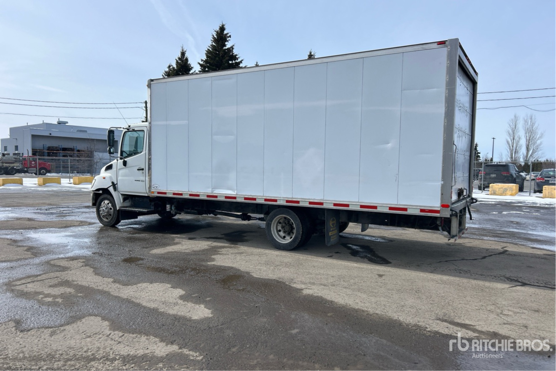 General Appearance with Imagen: esquina trasera izquierda