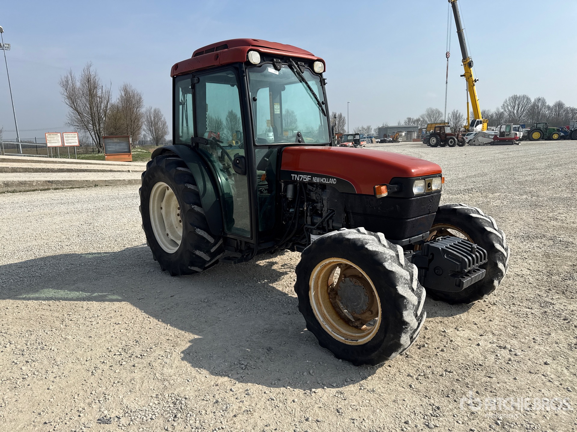 General Appearance with Picture, Right Front Corner