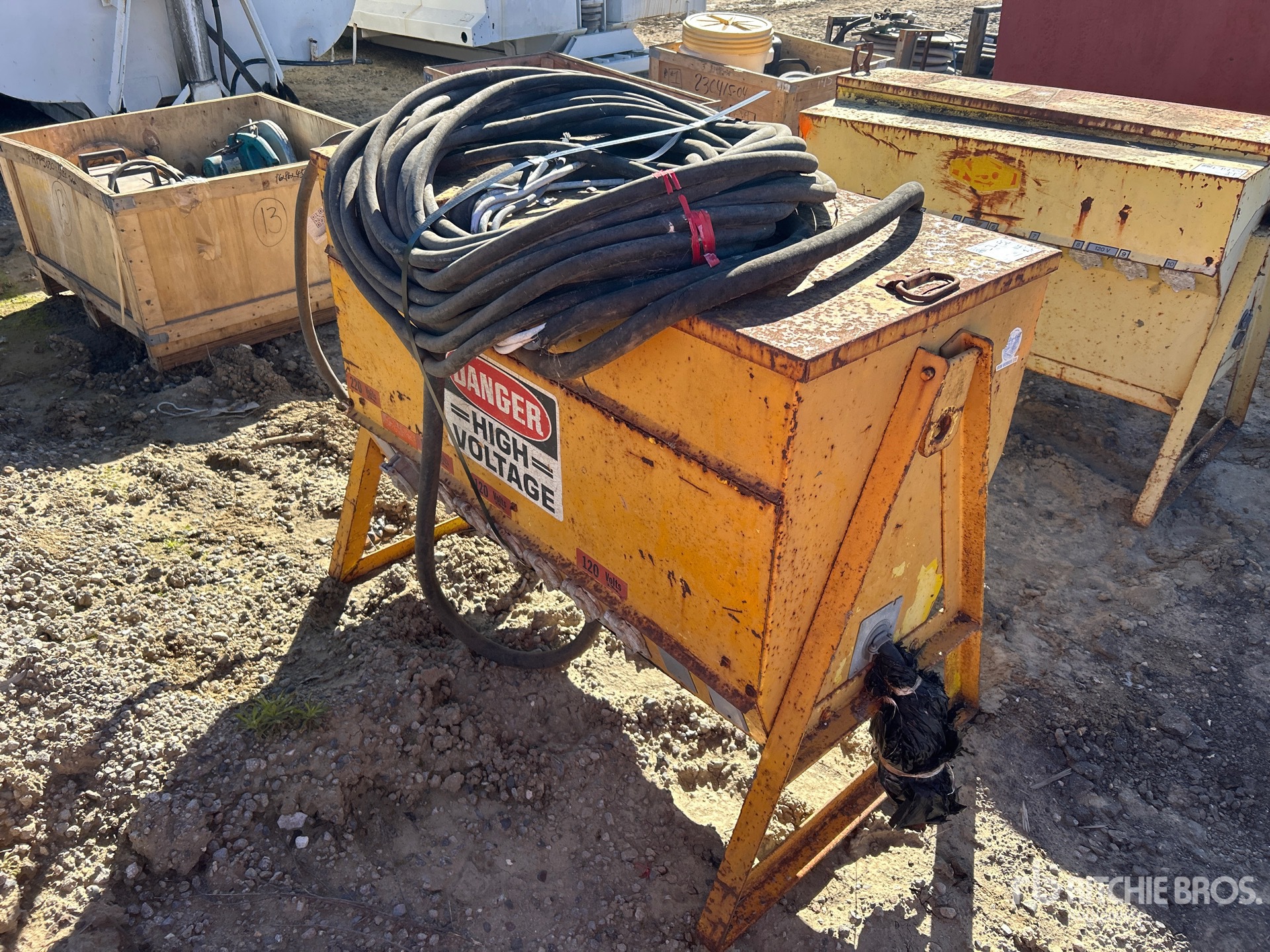 General Appearance with Bild, Ecke hinten rechts