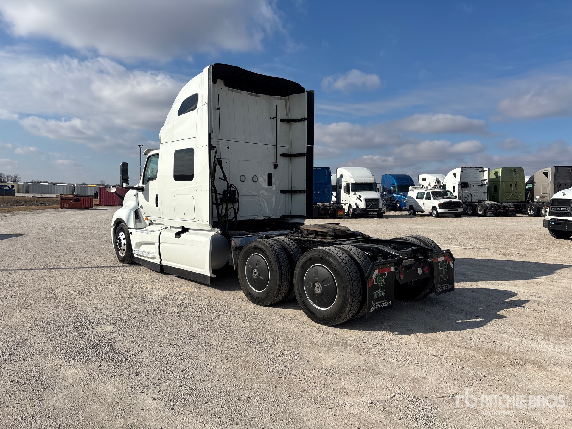 General Appearance with Image, coin arrière gauche