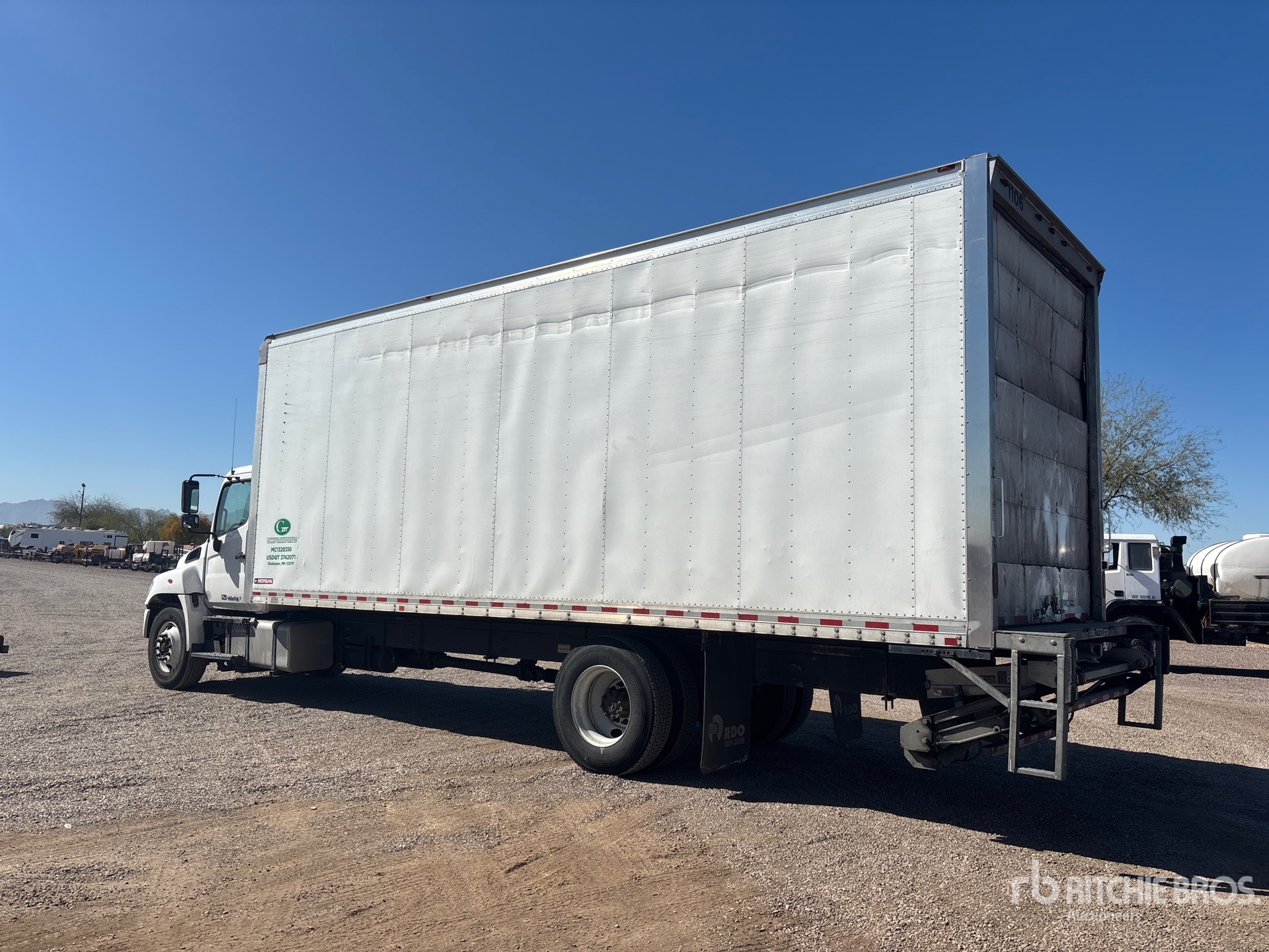 General Appearance with Imagen: esquina trasera izquierda