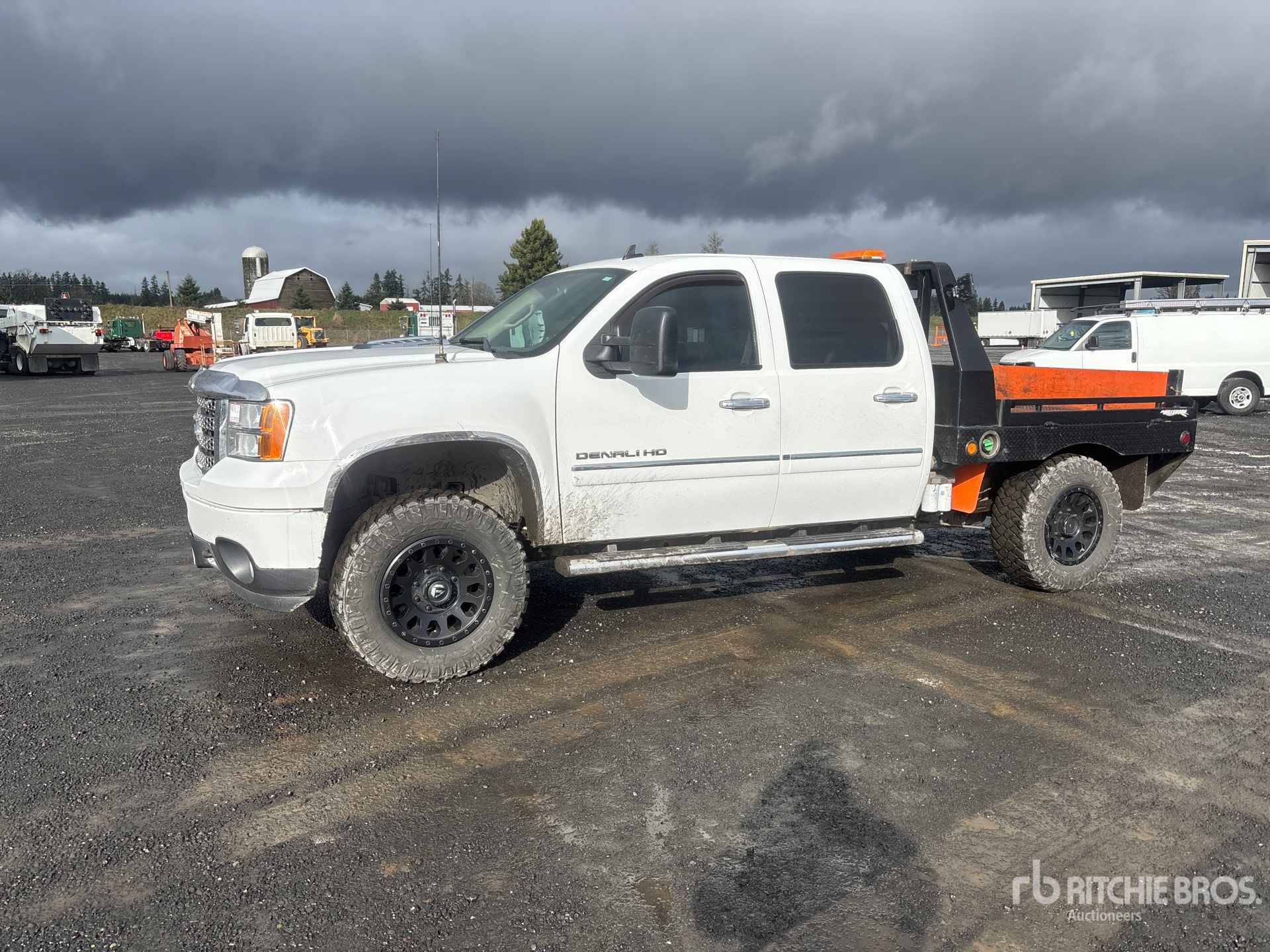 General Appearance with Featured Photo