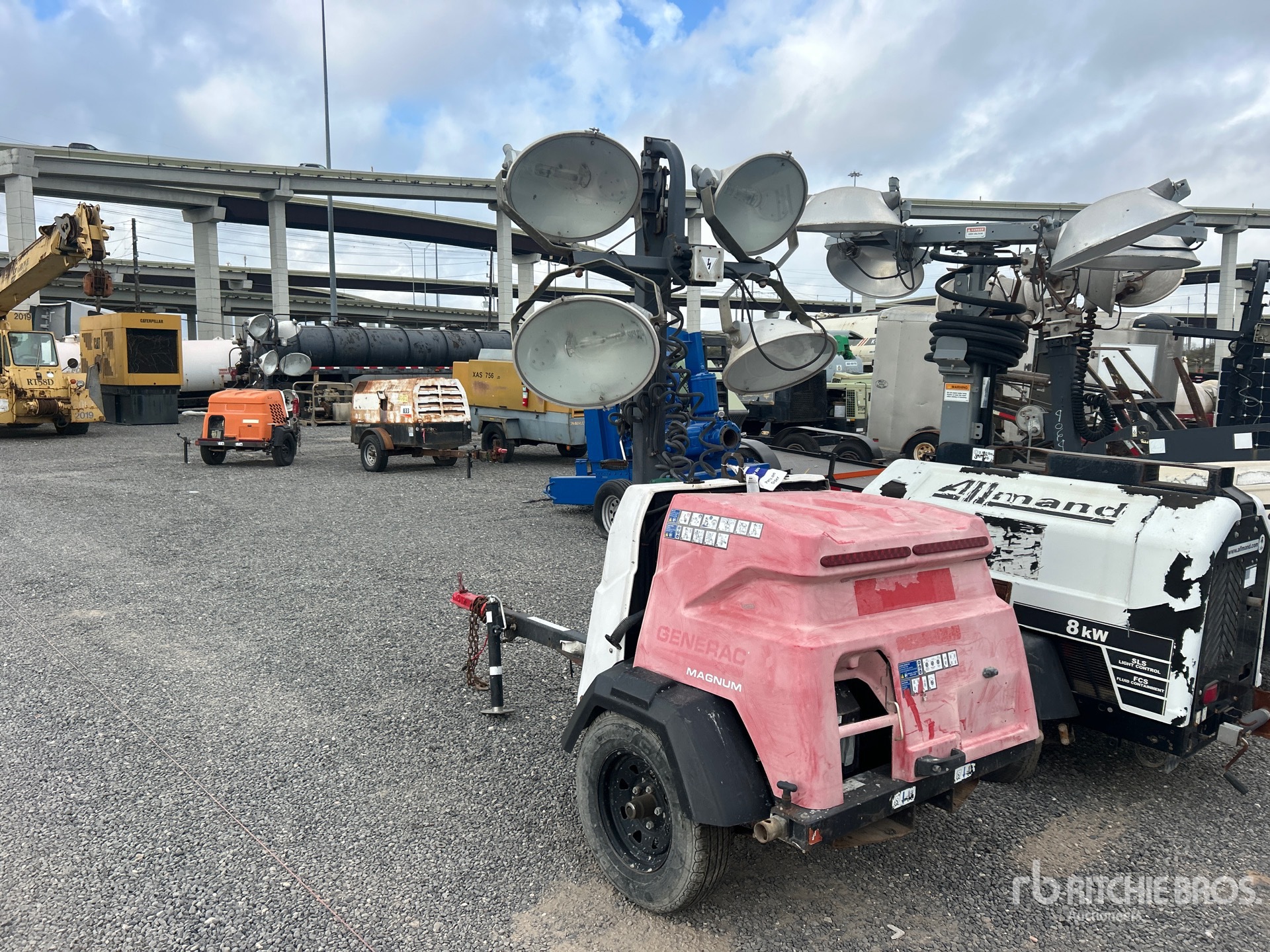 General Appearance with Imagen: esquina trasera izquierda