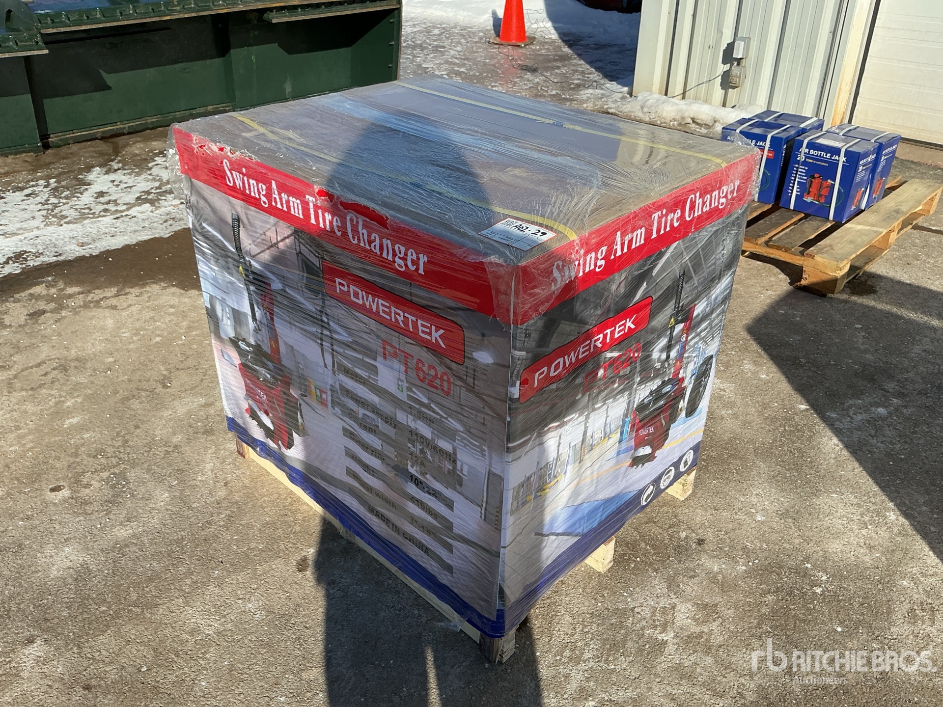 General Appearance with Image, coin avant droit