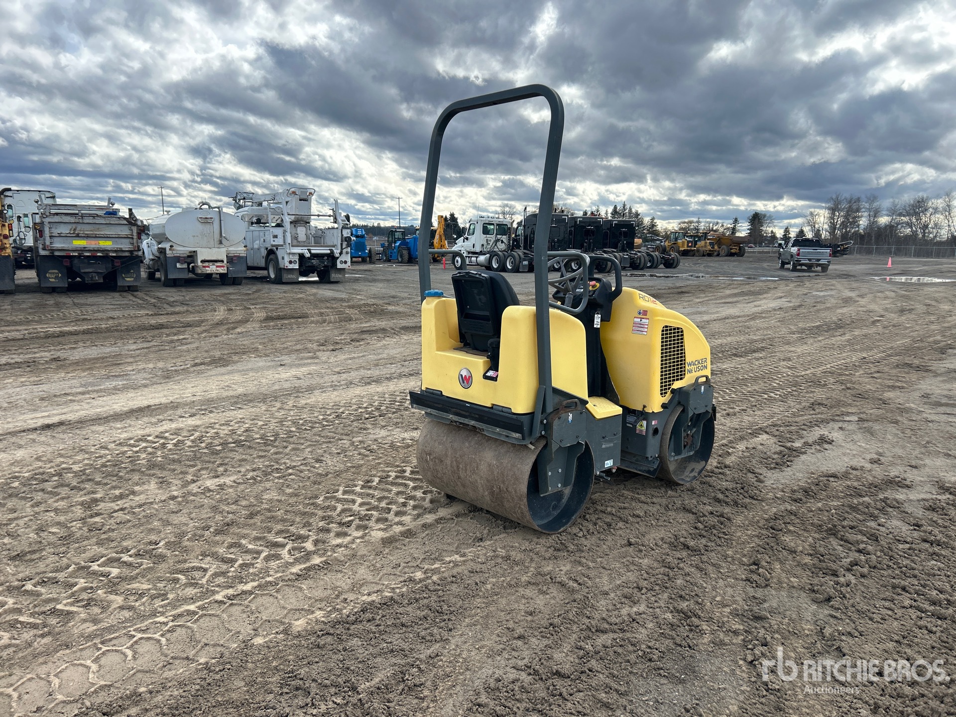 General Appearance with Image, coin arrière droit