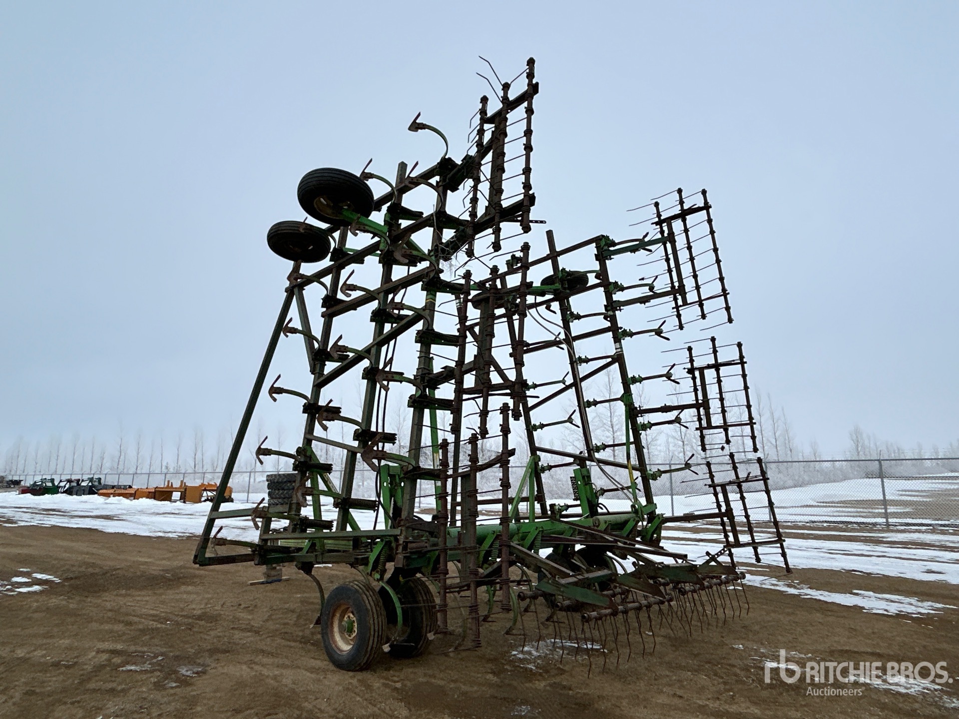 General Appearance with Imagen: esquina trasera izquierda