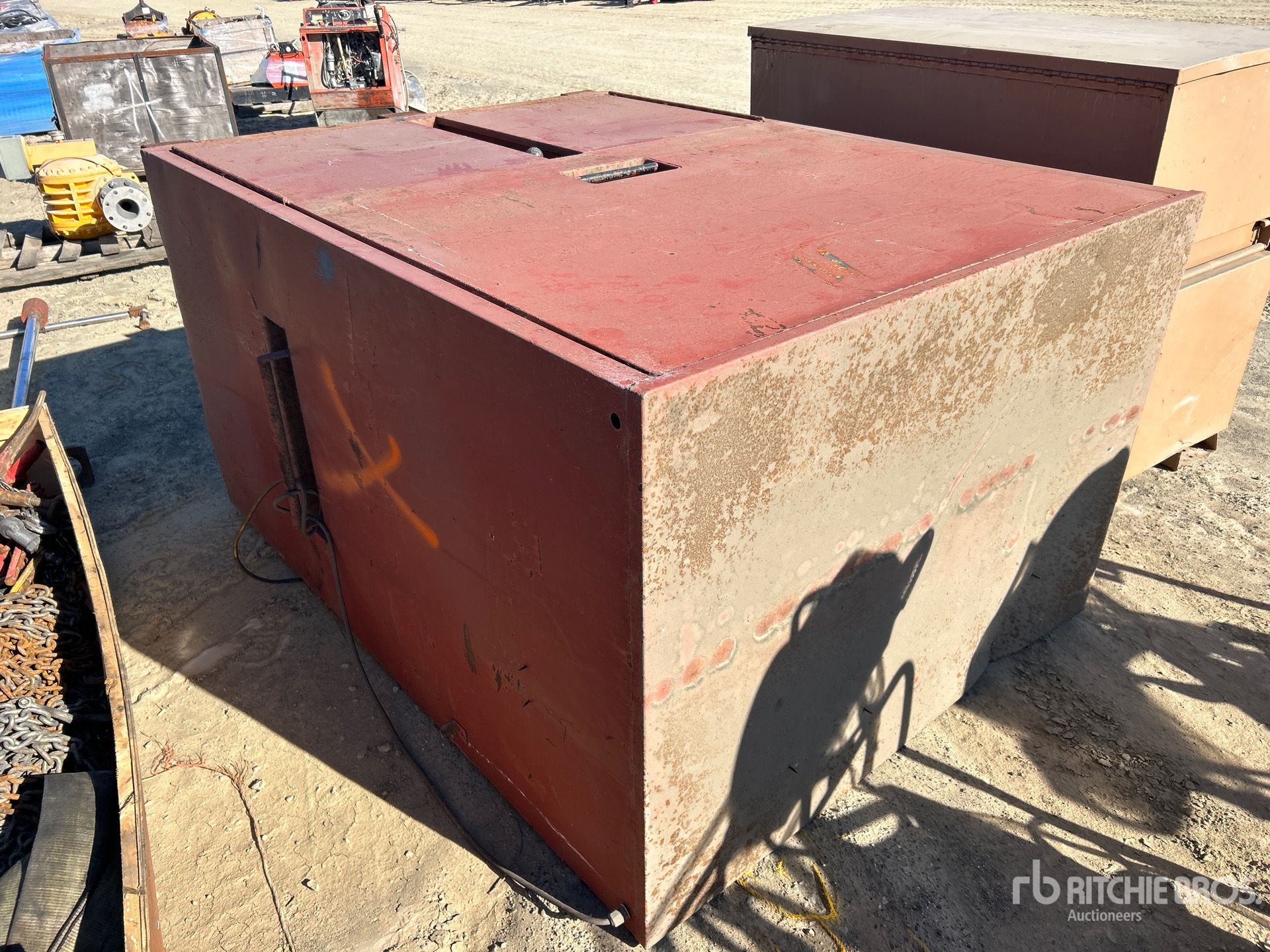 General Appearance with Foto, angolo anteriore sinistro