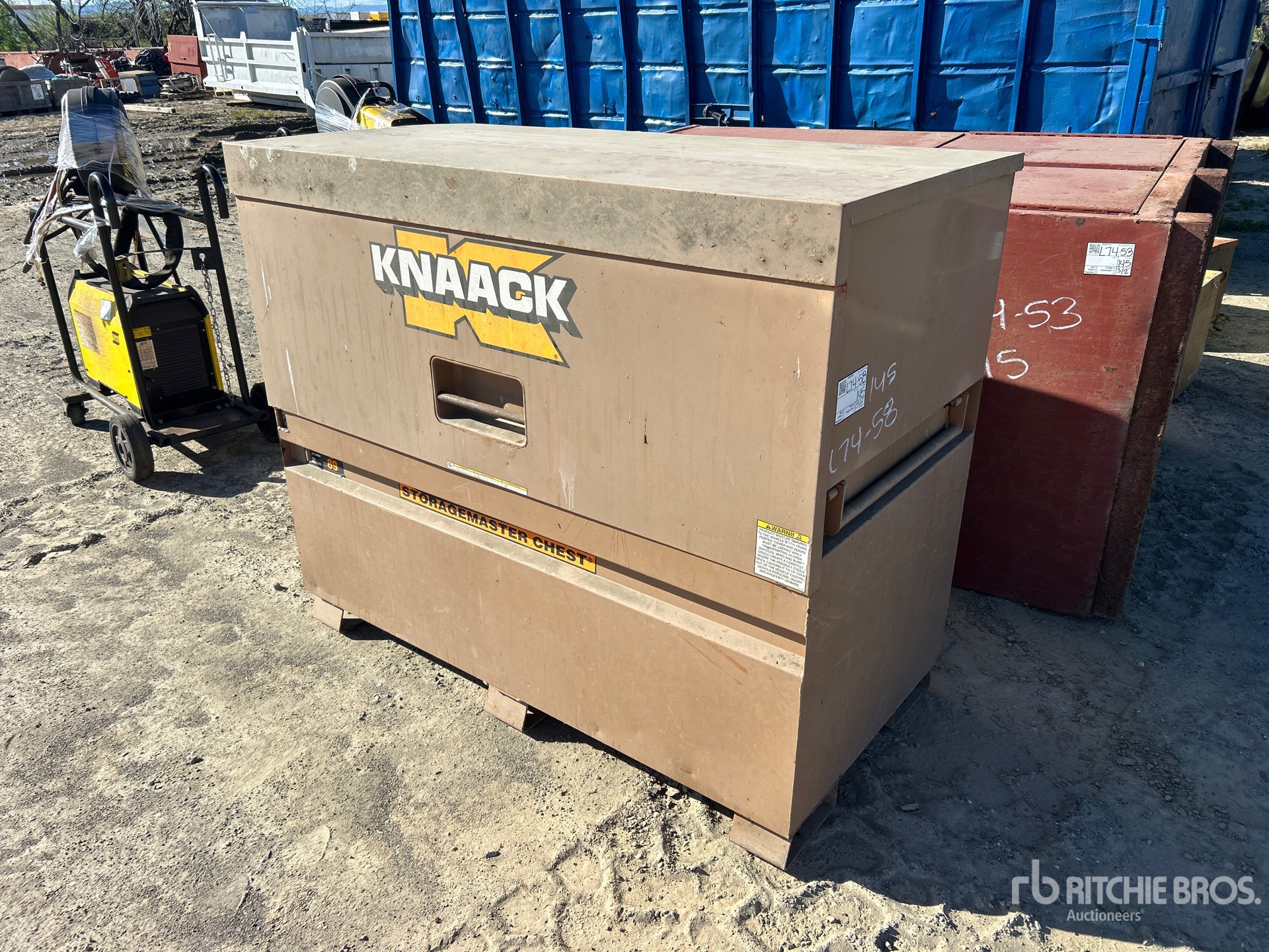 General Appearance with Foto, angolo anteriore sinistro