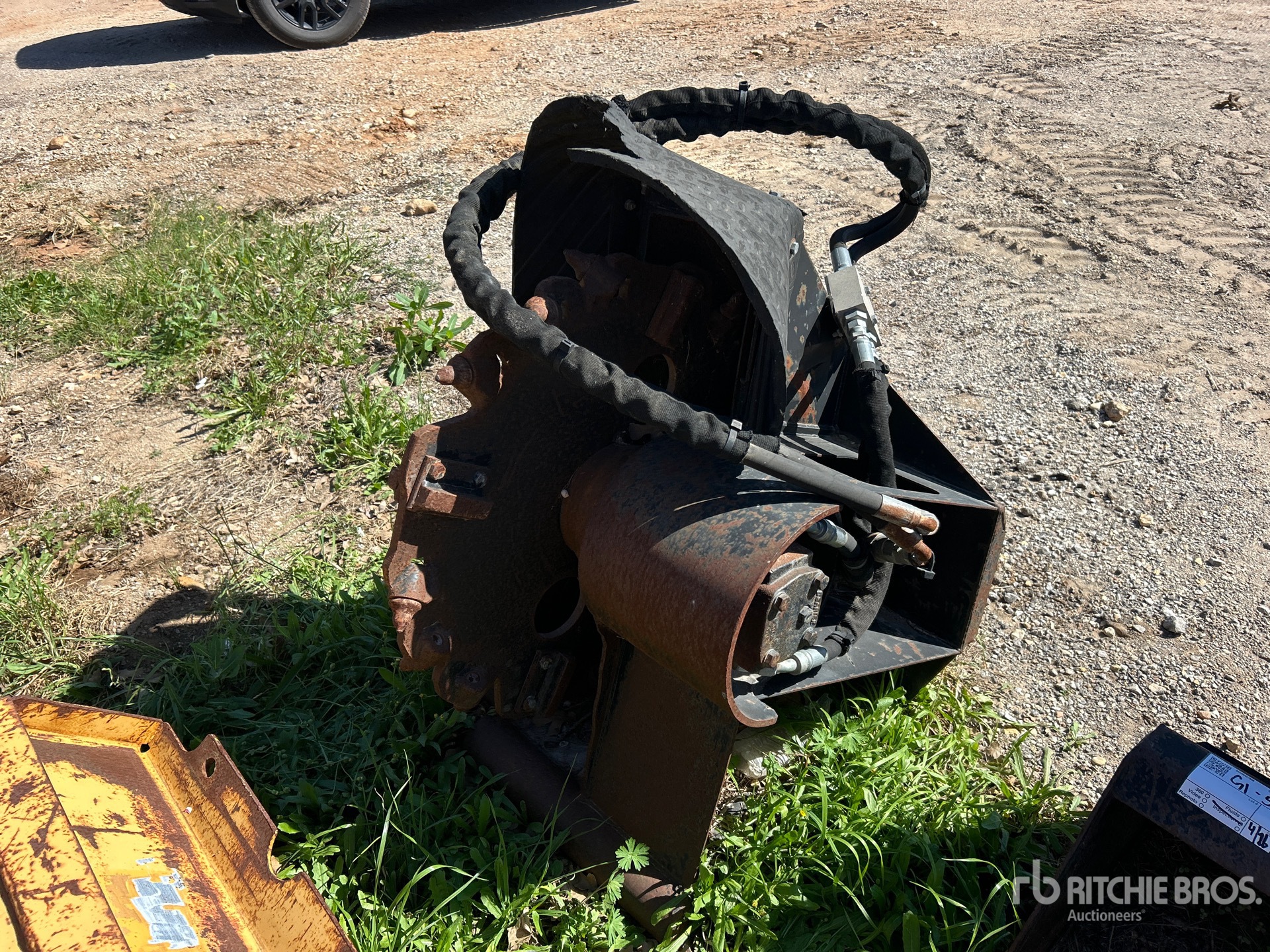 General Appearance with Image, coin avant gauche