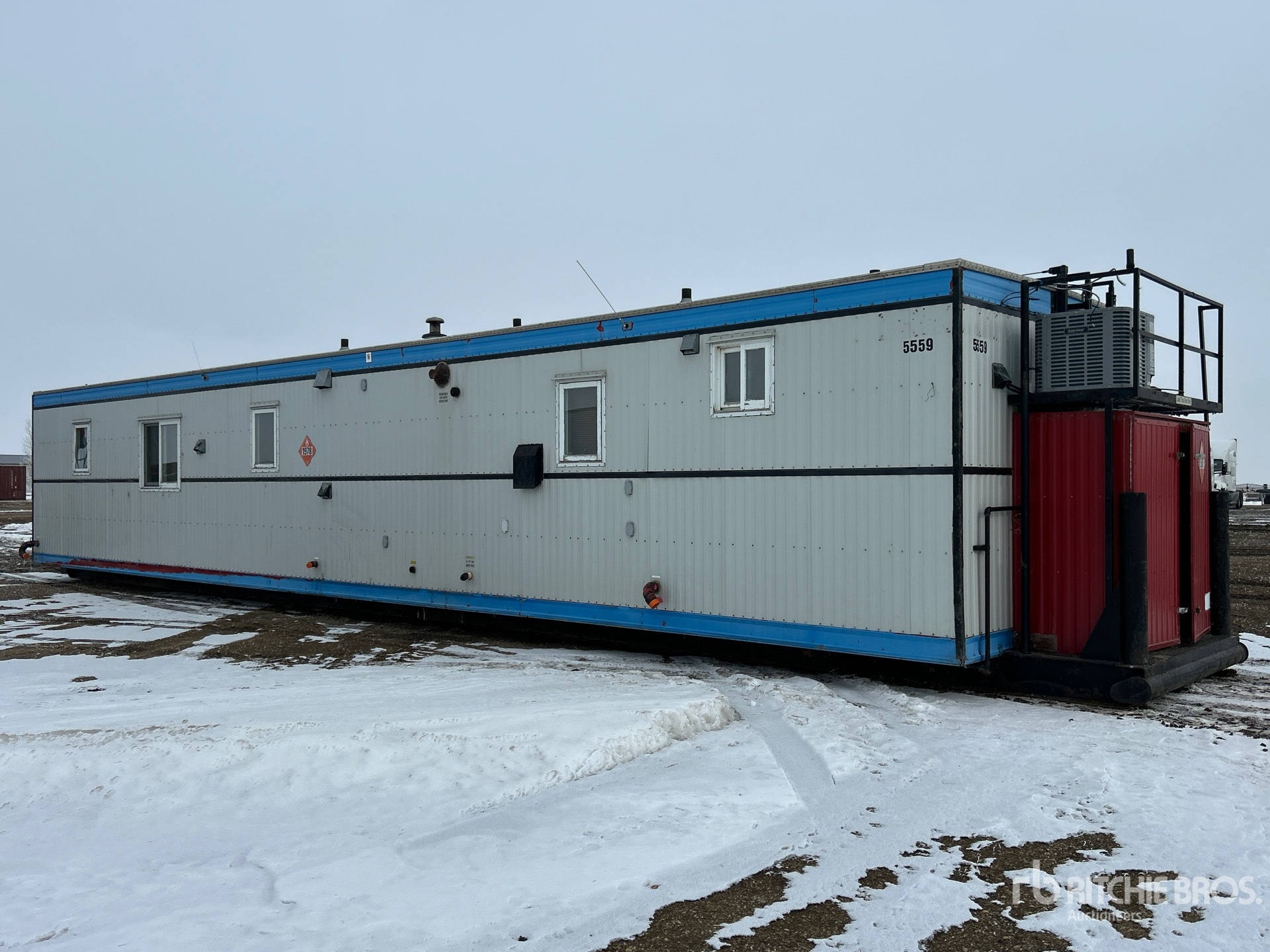 General Appearance with Zdjęcie, prawy górny róg