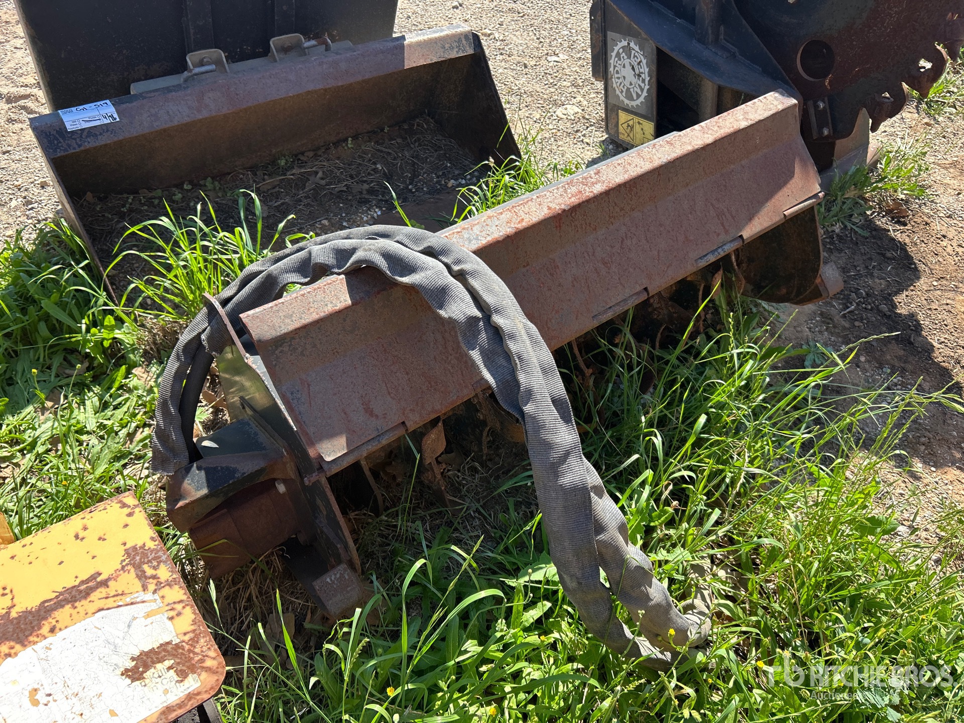 General Appearance with Bild, Ecke vorne rechts