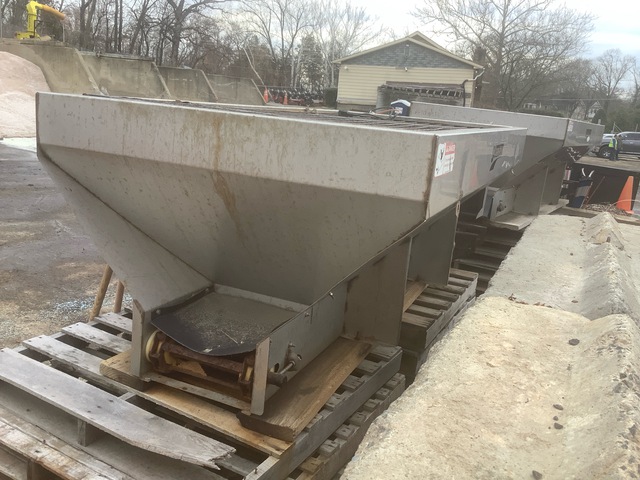 Swenson Electric Salt Spreader - Fits Truck