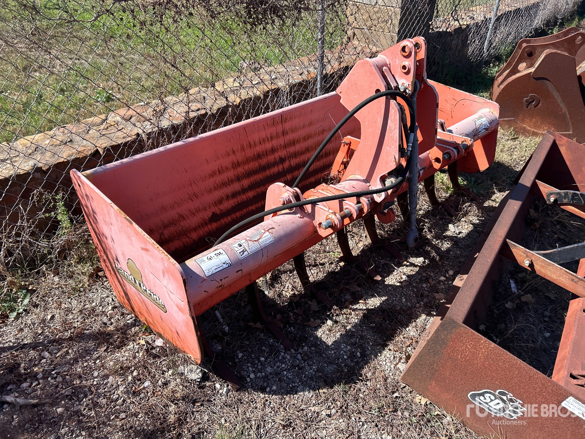 General Appearance with Imagen: esquina delantera derecha