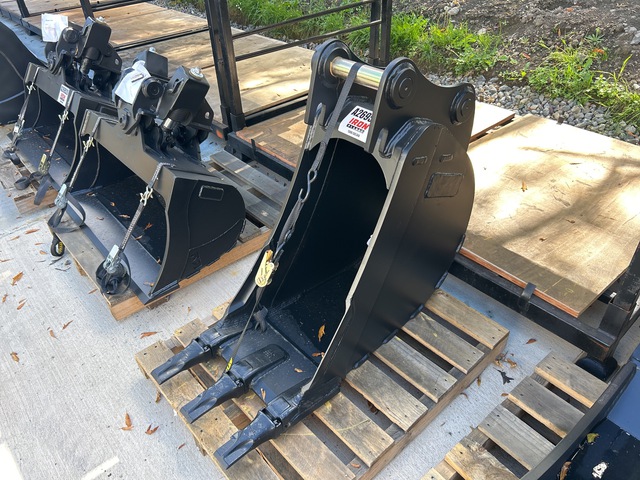 450 mm Q/C Digging Excavator Bucket - Fits Komatsu PC78 - PC88 (Unused)