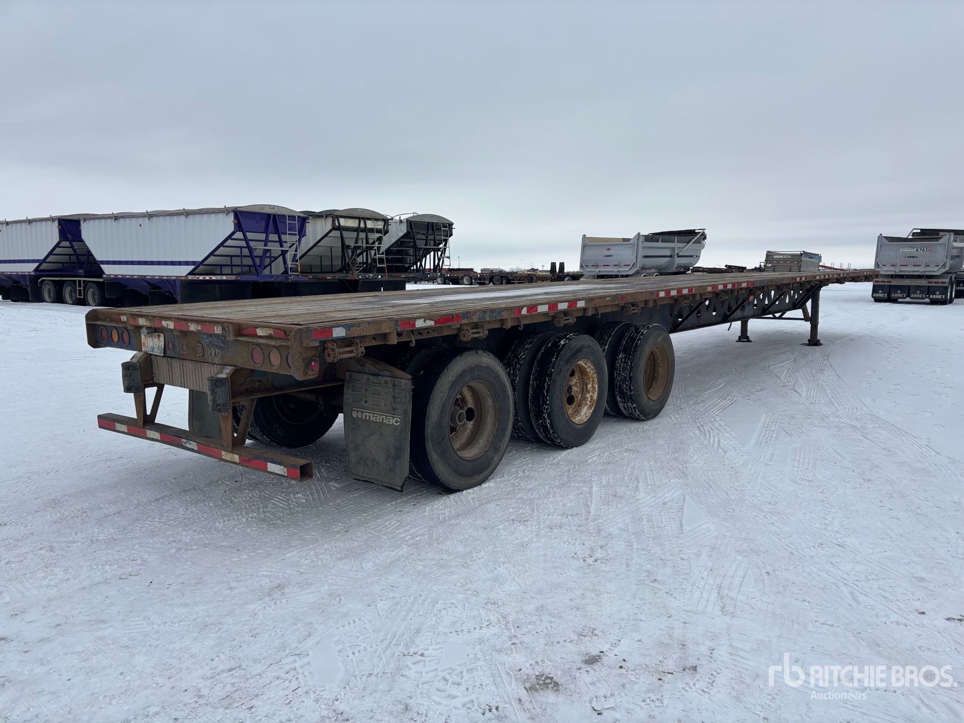 General Appearance with Imagen: esquina trasera derecha