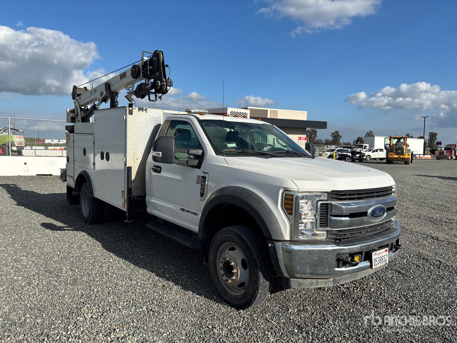 General Appearance with Picture, Right Front Corner