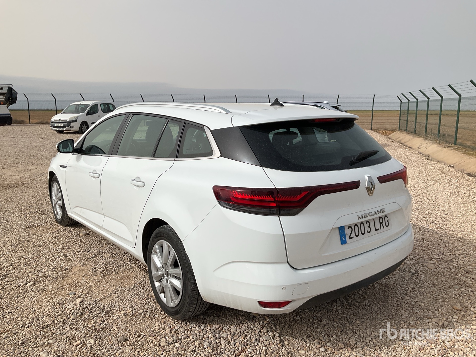 General Appearance with Imagen: esquina trasera izquierda