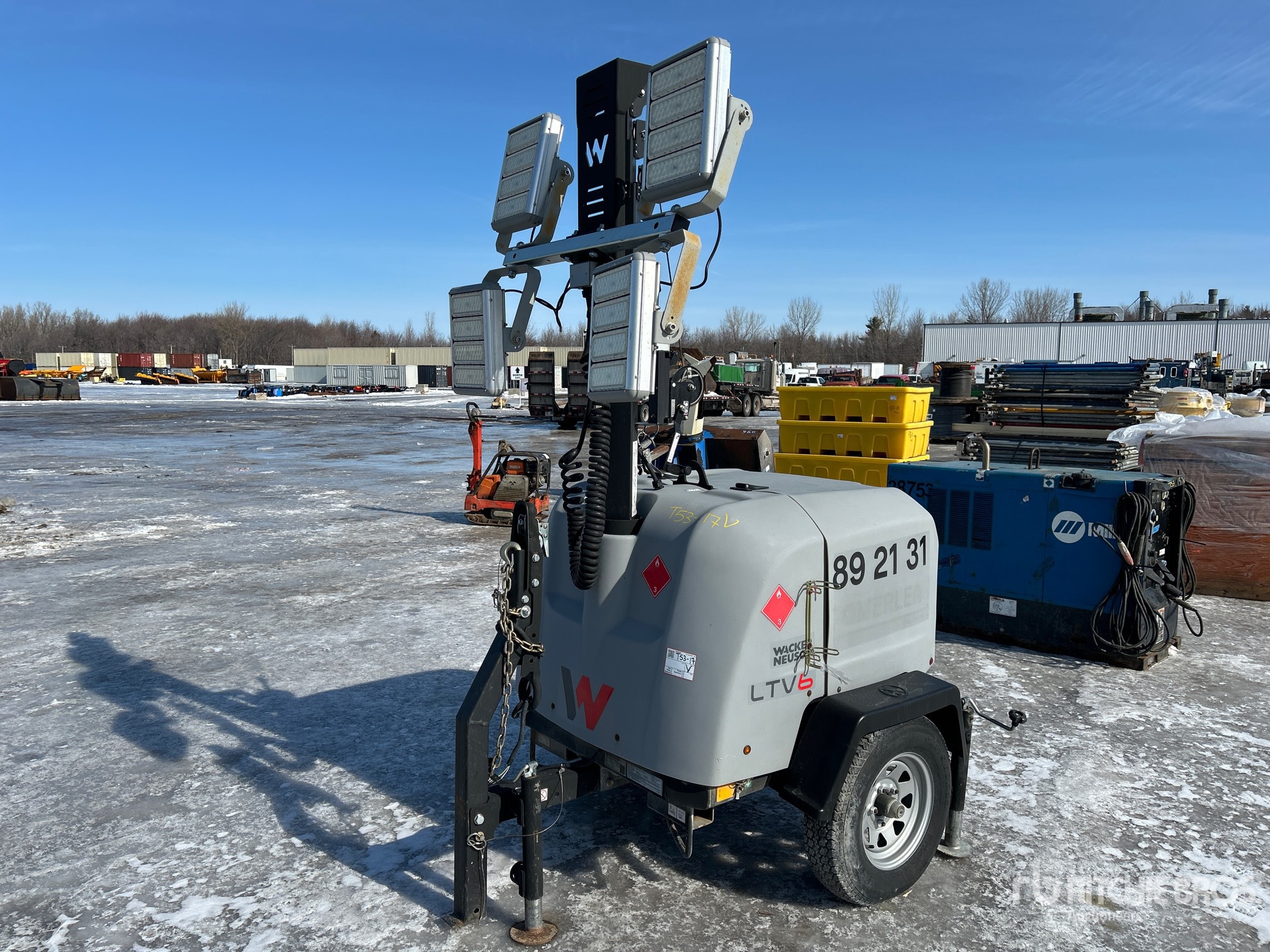 General Appearance with Imagen: esquina delantera izquierda