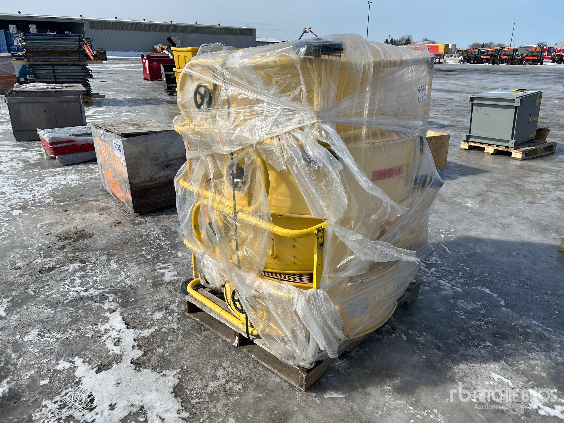 General Appearance with Picture, Right Front Corner