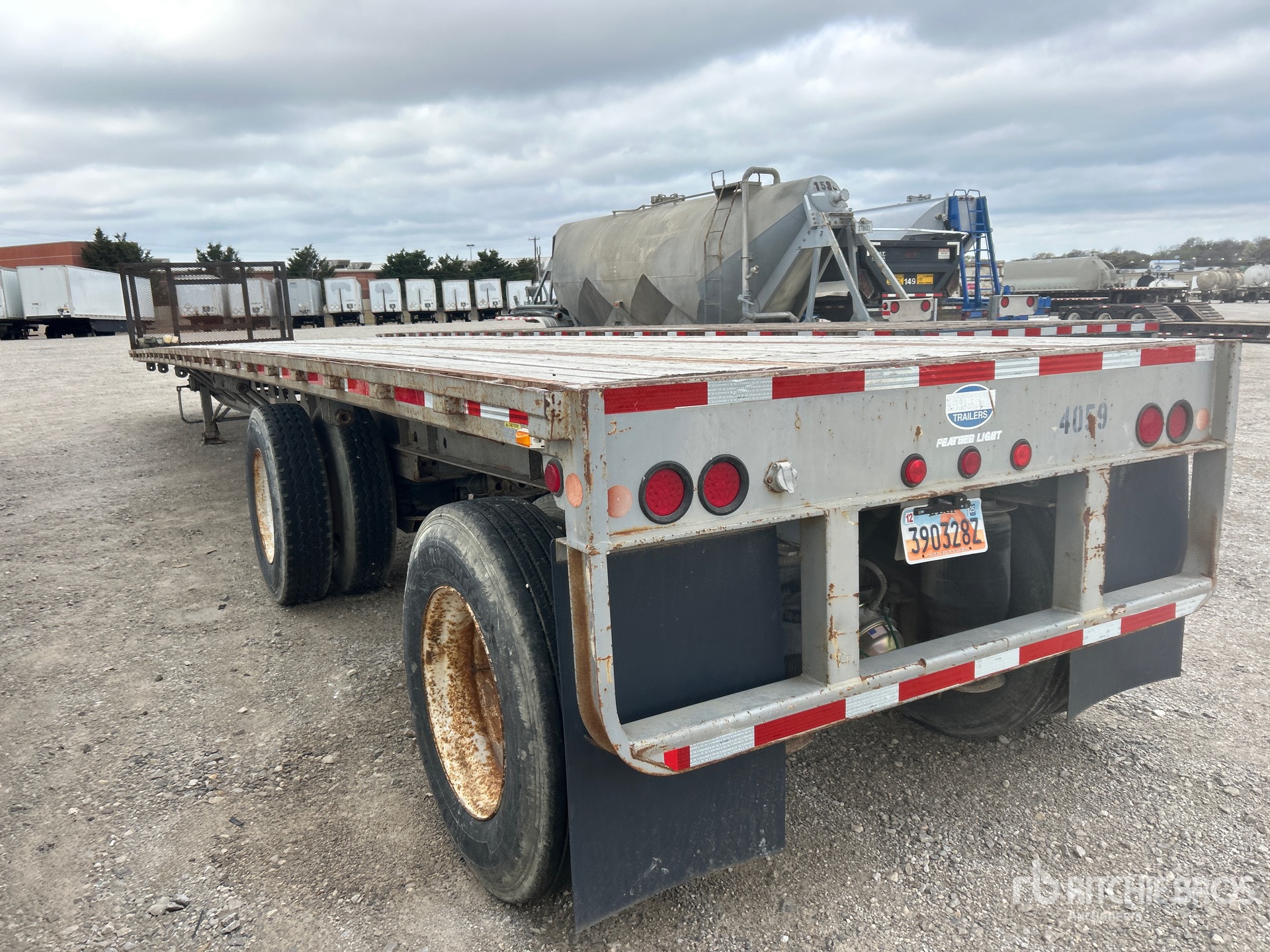 General Appearance with Imagen: esquina trasera izquierda