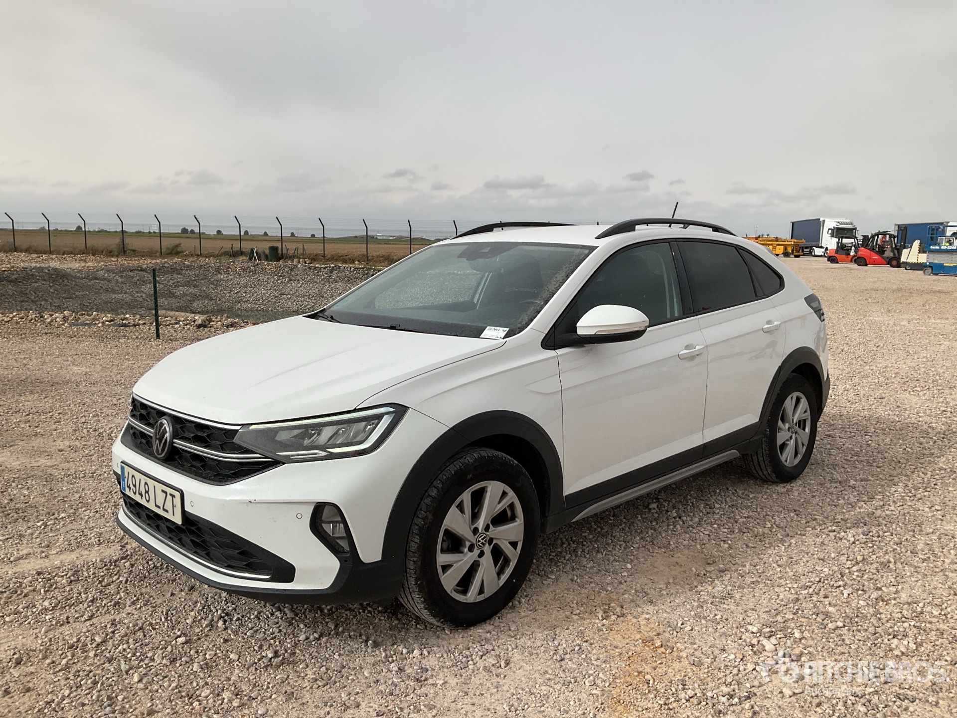 Aspect général with Image, coin avant gauche