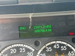 4 Transmision with Engine Hours
