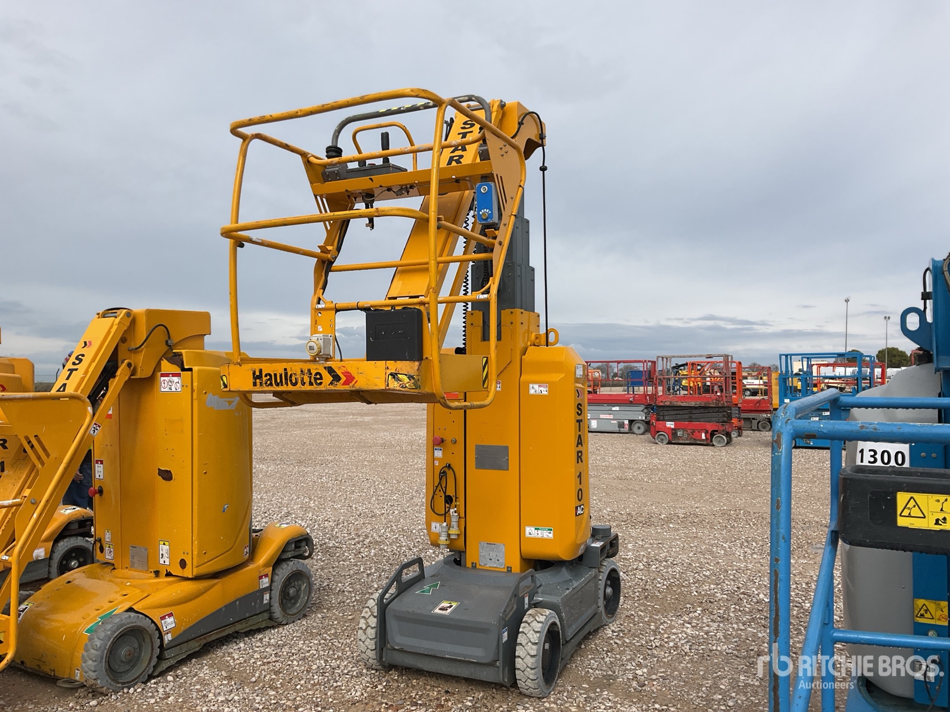 General Appearance with Featured Photo