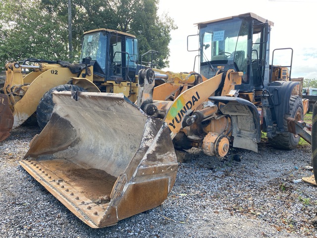 2013 Hyundai HL760-9S Wheel Loader (Inoperable) 2013 Hyundai HL760-9S Wheel Loader (Inoperable)