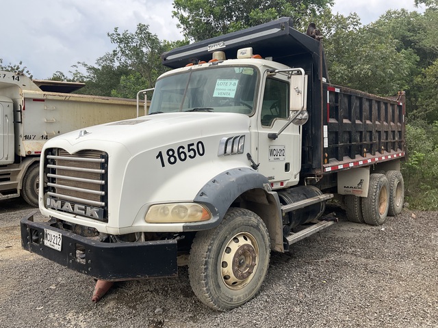 2012 Mack GU813E Tipper Truck (Inoperable) 2012 Mack GU813E Tipper Truck (Inoperable)