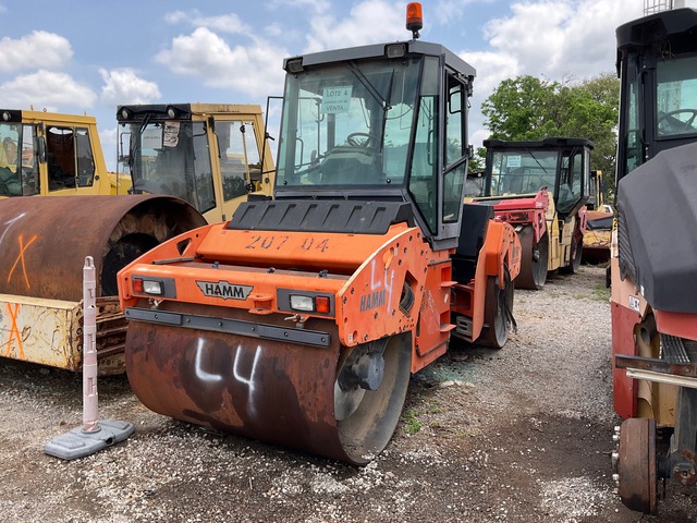2013 Hamm HD090V Double Drum Roller (Inoperable)