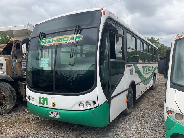 2011 Hino RK1J 45-Seat Bus (Inoperable) 2011 Hino RK1J 45-Seat Bus (Inoperable)