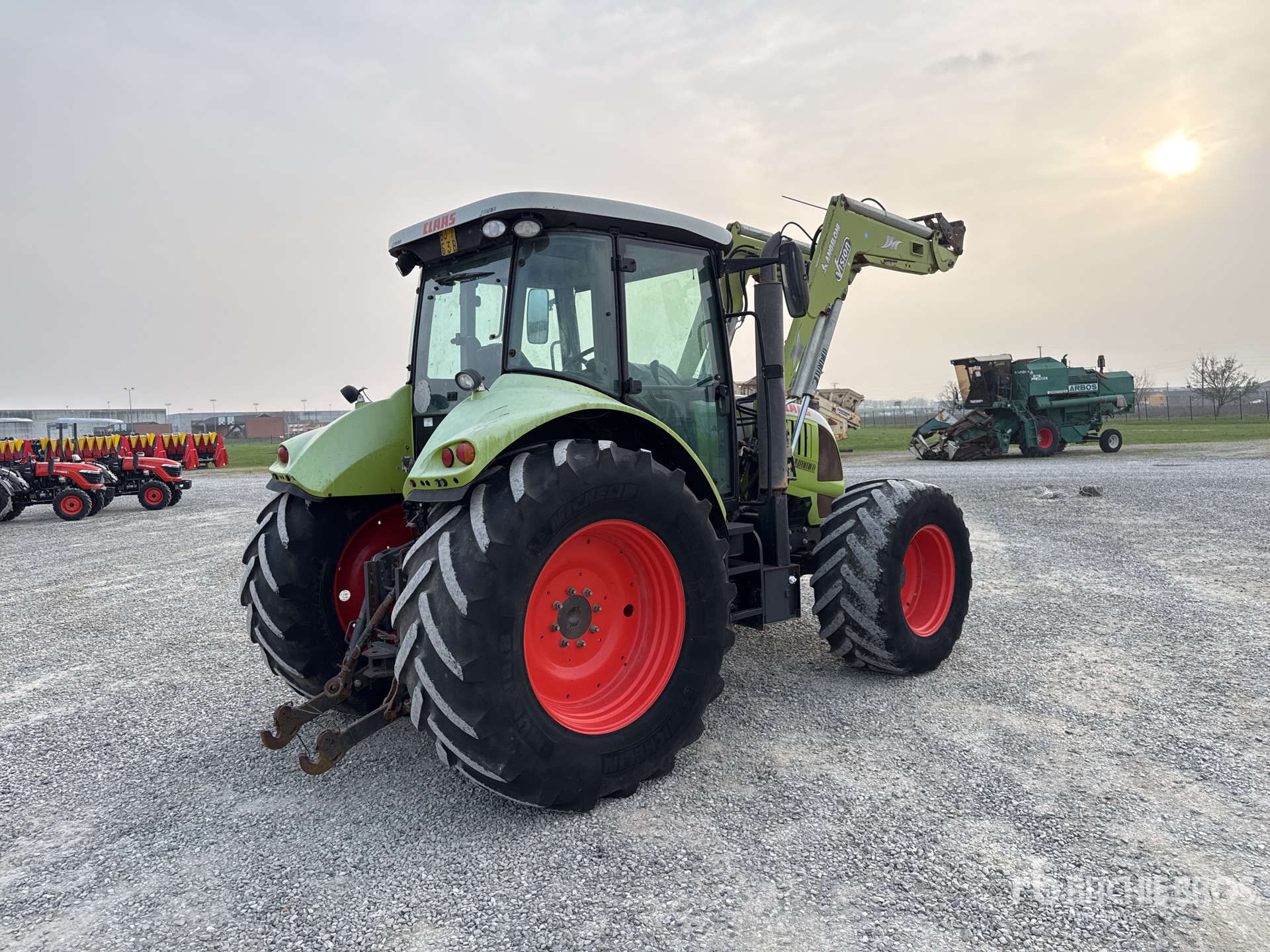 General Appearance with Foto, angolo anteriore sinistro