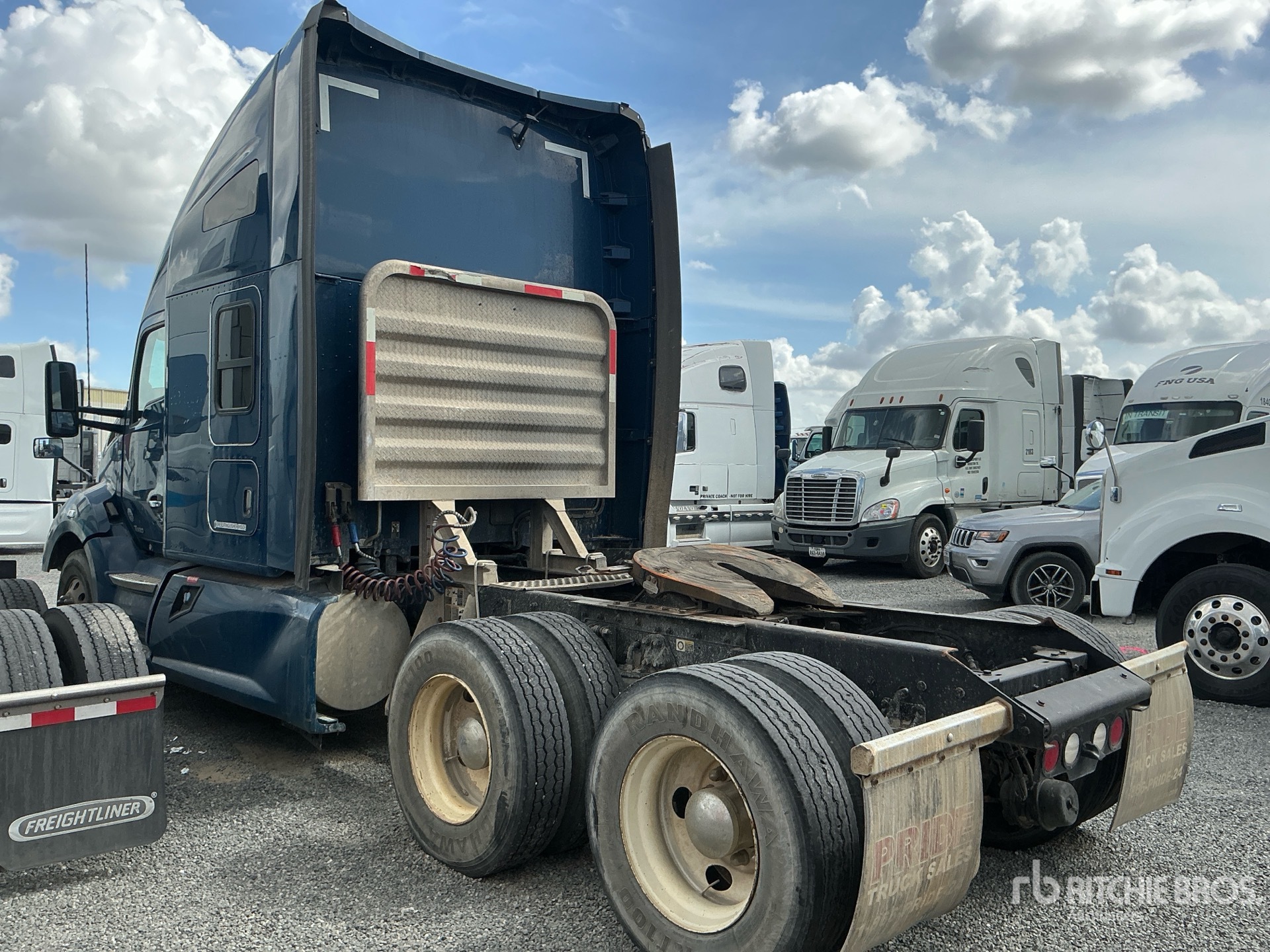 General Appearance with Imagen: esquina trasera izquierda