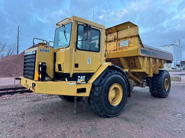 1990 Cat D30D Haul Truck 1990 Cat D30D Haul Truck