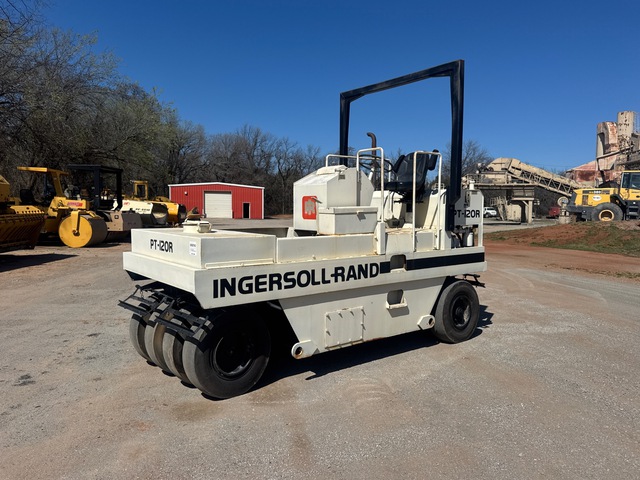 Ingersoll Rand PT120R 9 Wheel Pneumatic Roller