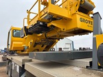 Crane Superstructure with Bottom Covers