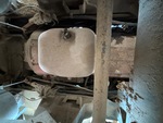 Engine with Oil Leaks