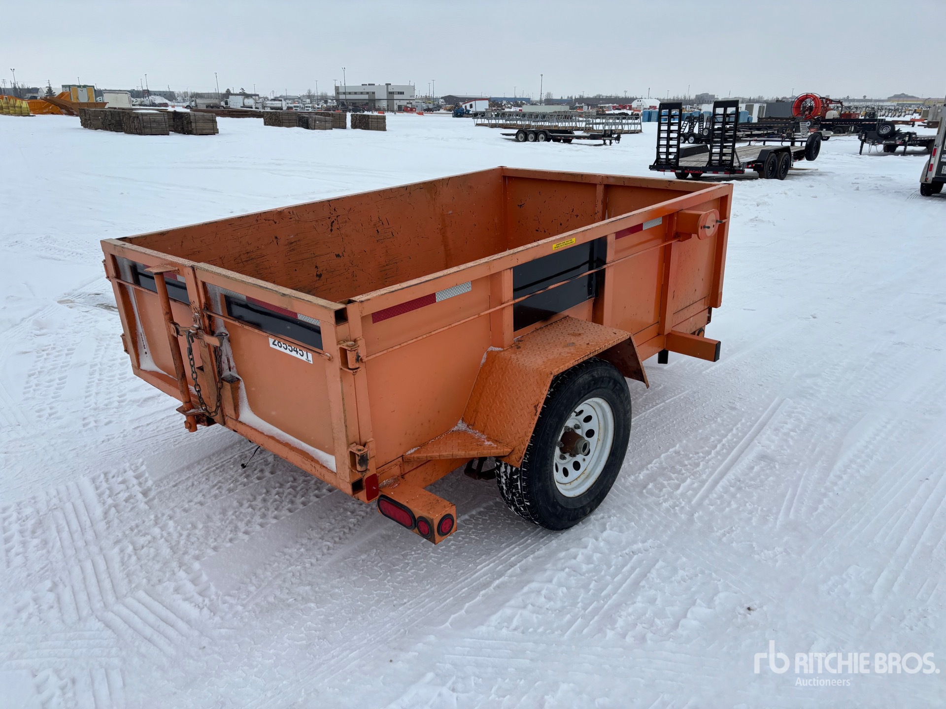 Aspect général with Image, coin arrière droit