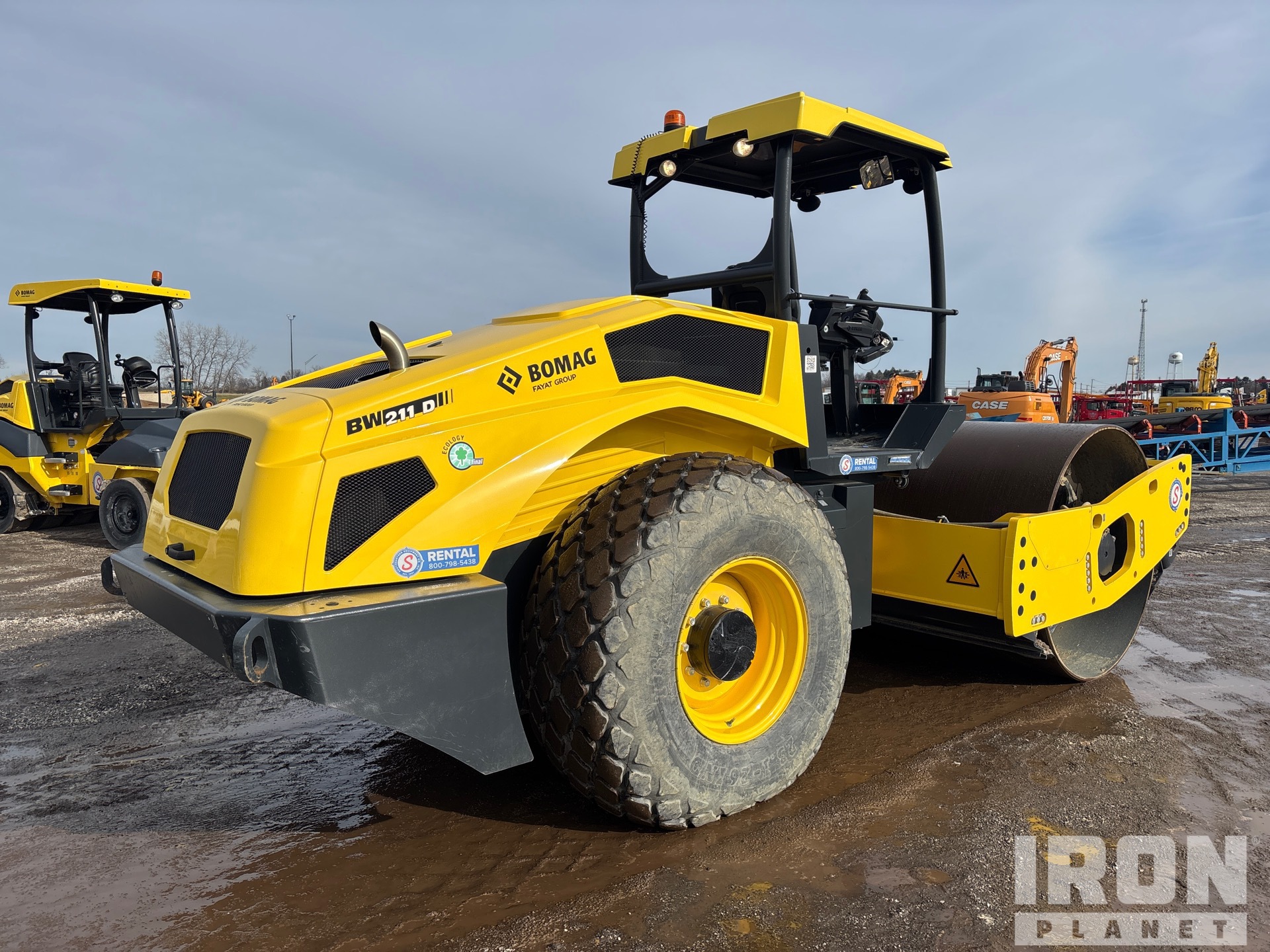 General Appearance with Imagen: esquina trasera derecha