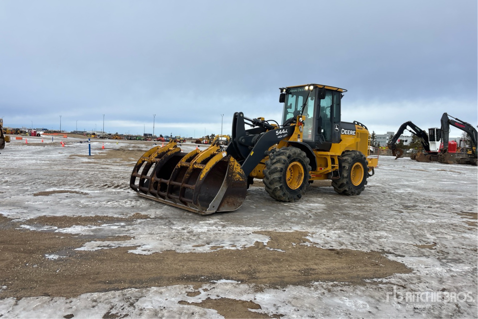 General Appearance with Imagen: esquina delantera izquierda