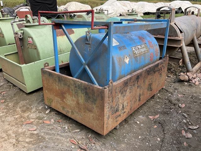 2010 Emiliana Serbatoi TFT910E 898 L Steel Diesel Fuel Tank