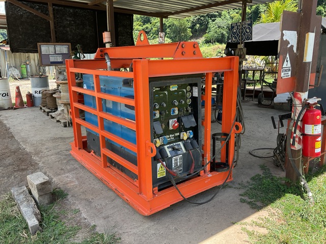 2012 Miller Big Blue 700X Duo Pro 500 A Skid-Mounted Multi-Process Engine Driven Welder