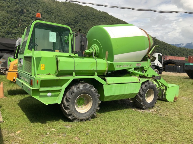 2012 Merlo DBM3500EV 4x4x4 Self-Loading All Terrain Mixer