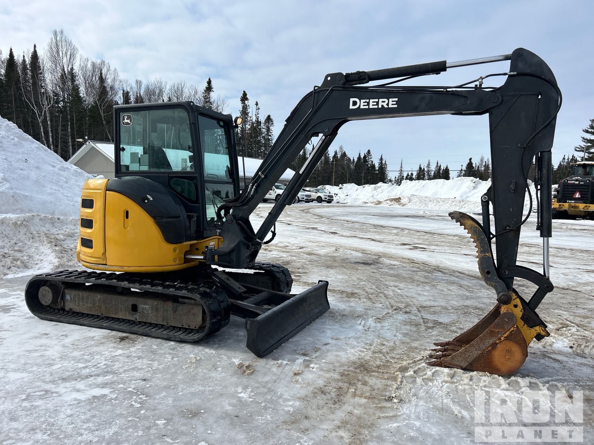 General Appearance with Imagen: esquina delantera derecha