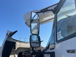 Cab with Espejos