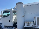 Chassis with Tanque de agua