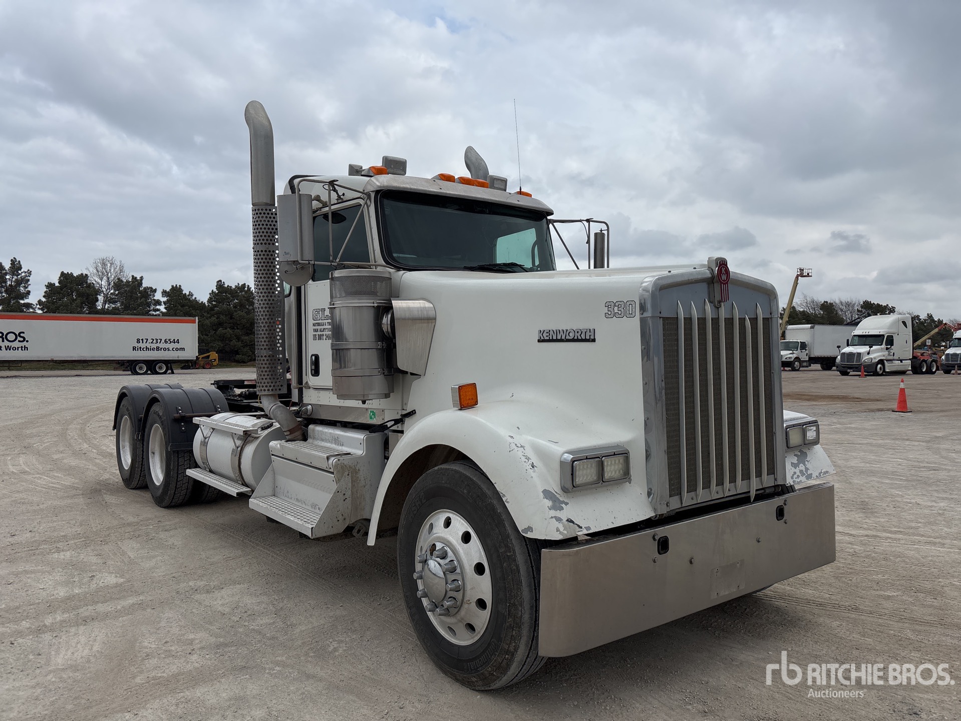 General Appearance with Imagen: esquina delantera derecha