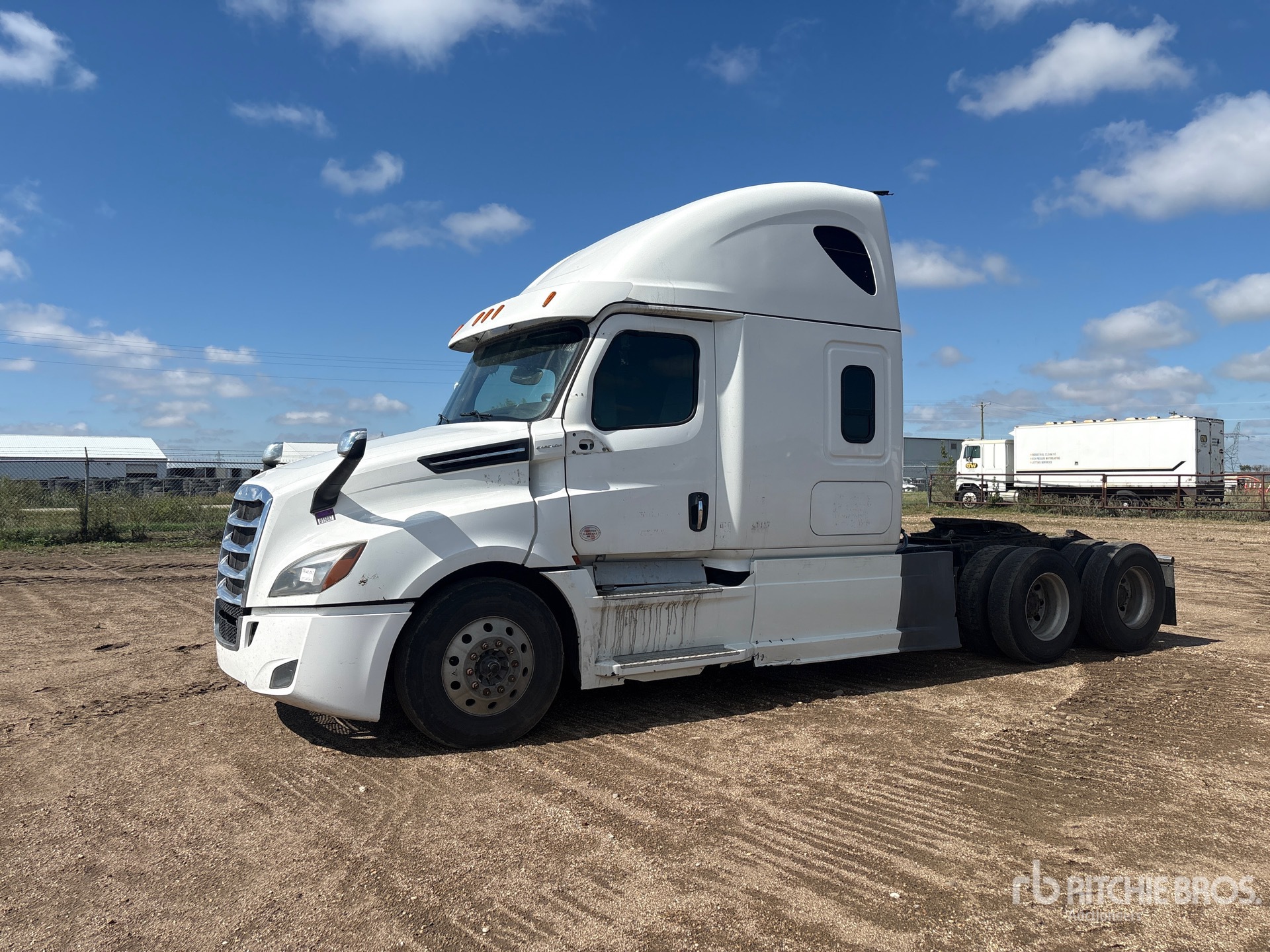 2022 Freightliner CASCADIA 126