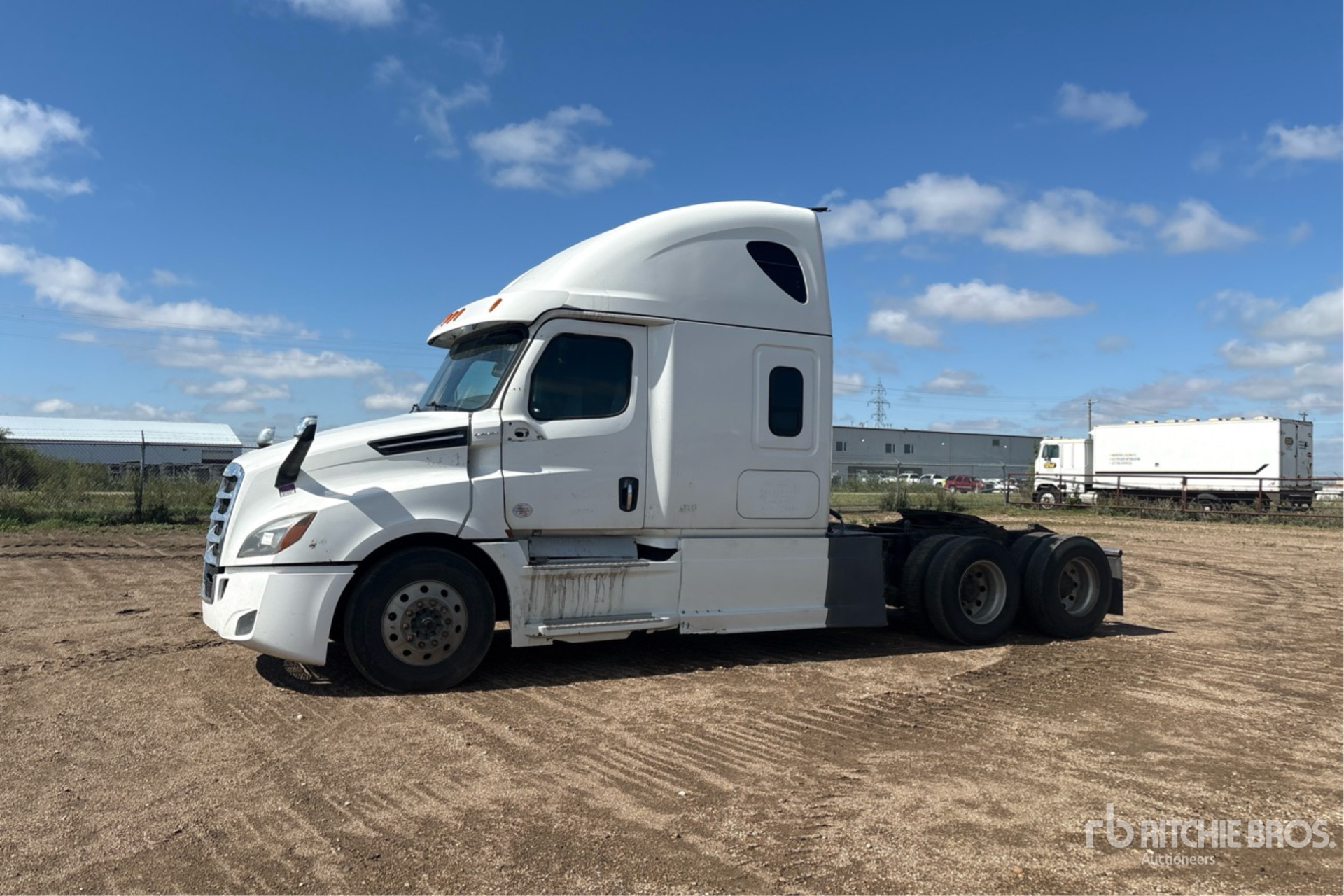 2022 Freightliner CASCADIA 126