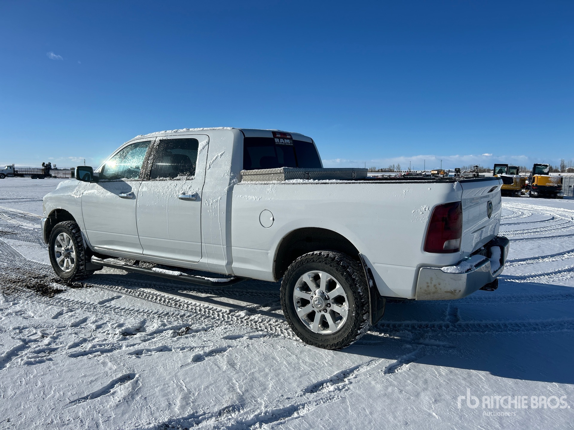 General Appearance with Imagen: esquina trasera izquierda